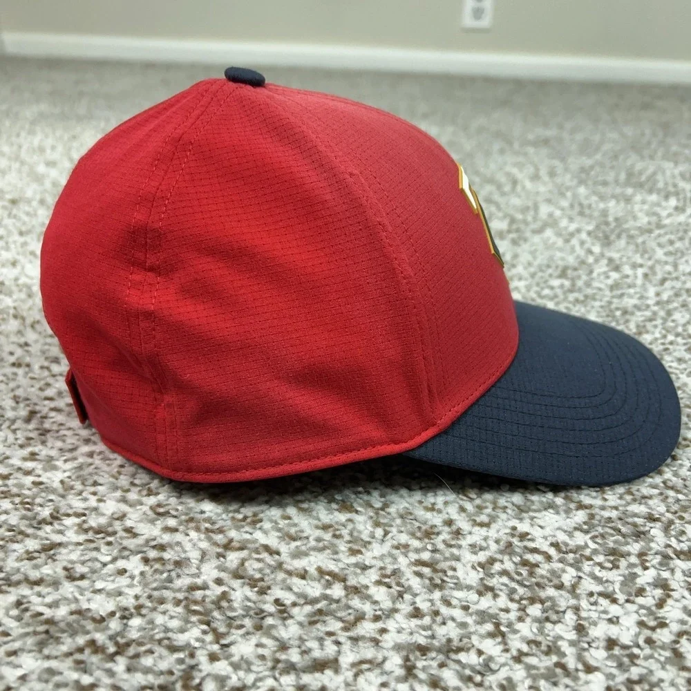 Minnesota Twins Hat Cap Strap Back Mens One Size Red‎ MLB Baseball Under Armour